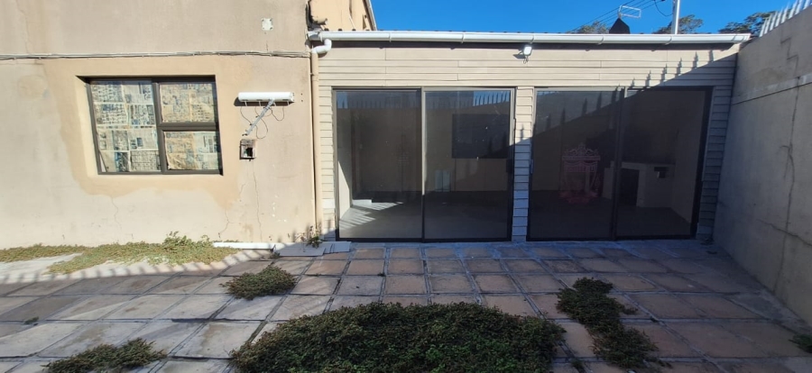 3 Bedroom Property for Sale in Wetton Western Cape